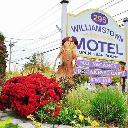 Williamstown Motel Exterior foto